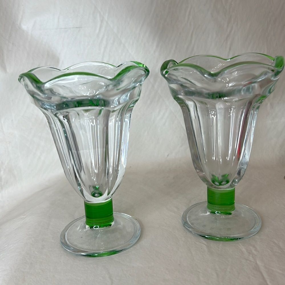 Ice Cream Sundae Parfait Dessert Glasses 3 1/2 Inches Round 6 Inches Tall Set 2